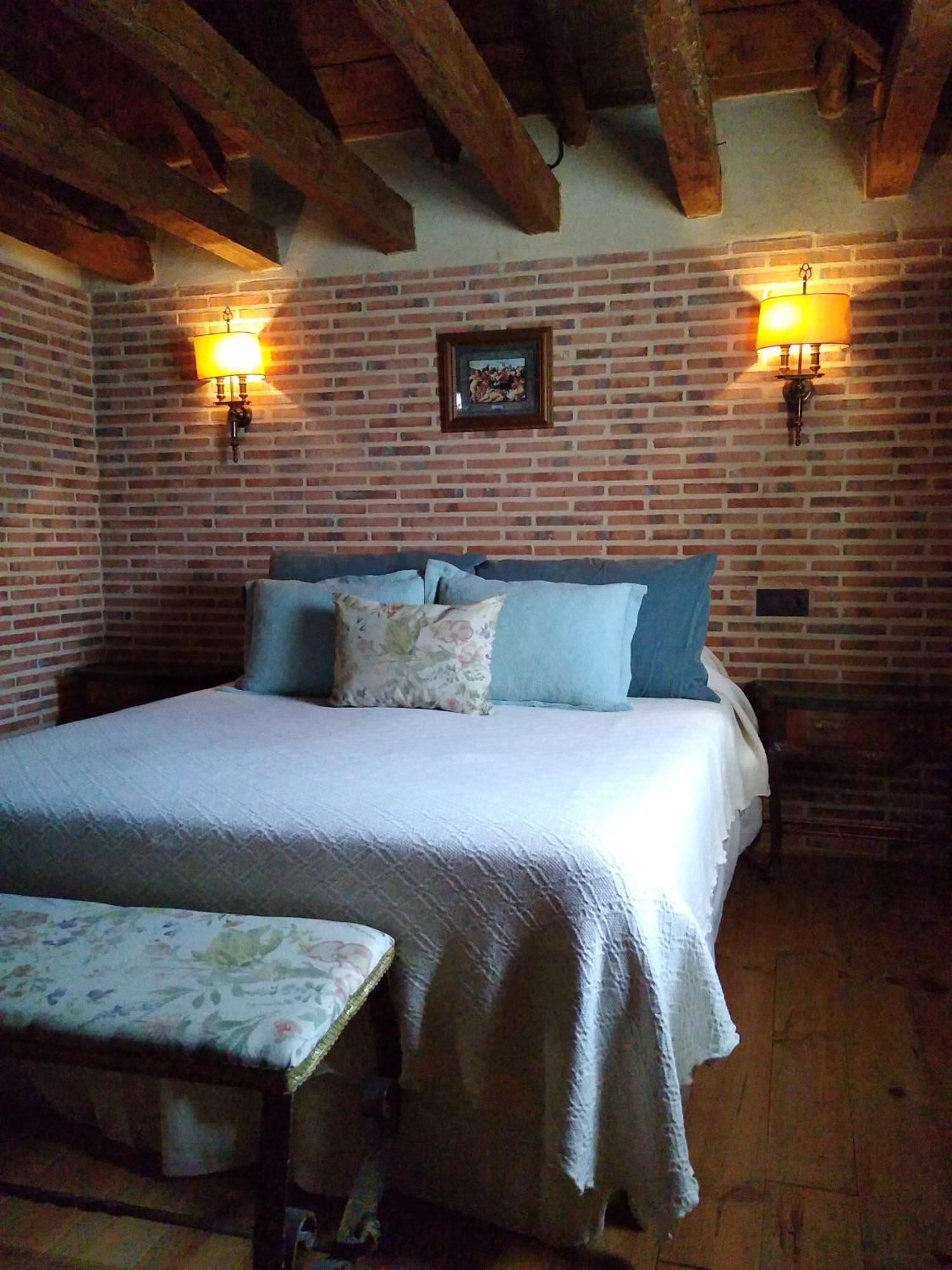 La casa de los abuelos lugar para disfrutar Amusco Habitación foto