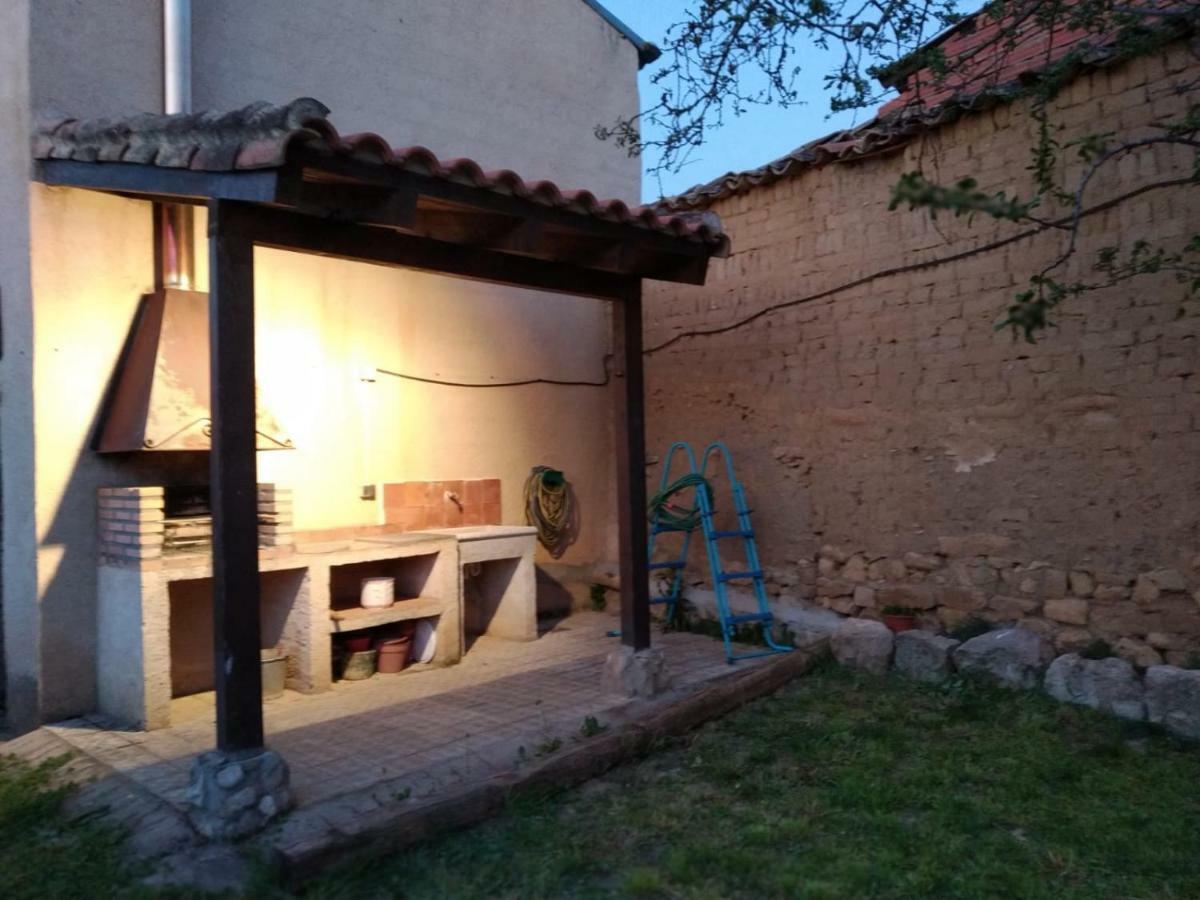 La casa de los abuelos lugar para disfrutar Amusco Exterior foto